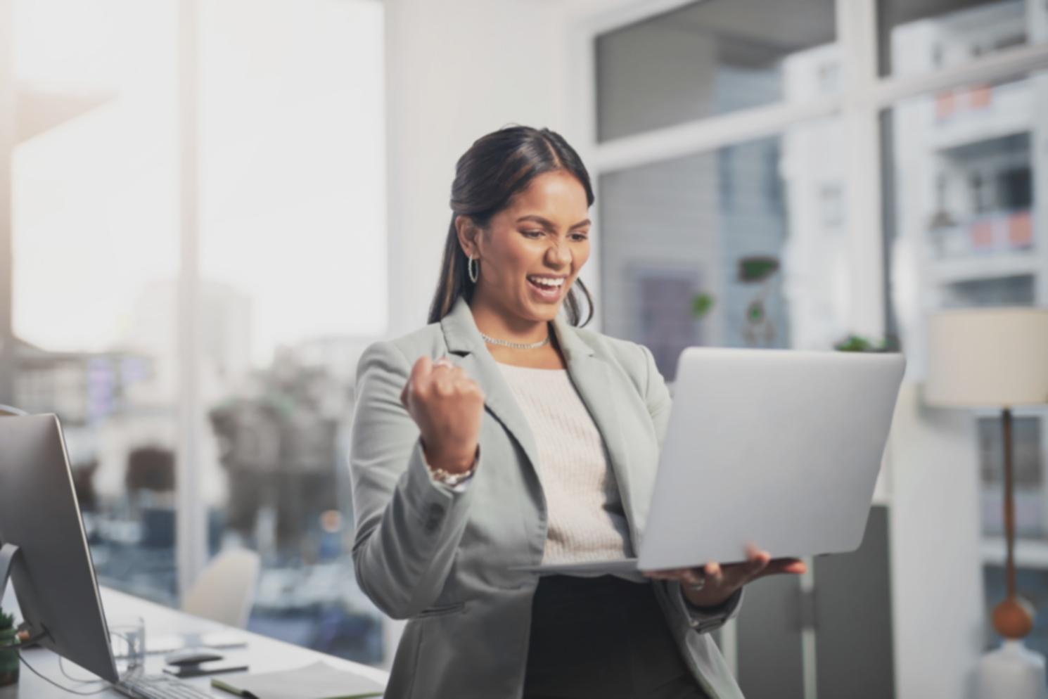 Praktische Workshops zur Entwicklung kreativer Fähigkeiten